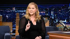 Amy Schumer Sets the Record Straight About Jennifer Aniston Attending Her Wedding