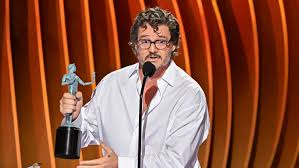 Pedro Pascal Wins SAG Award and Admits to Being ‘A Little Drunk’ | Award Show Antics