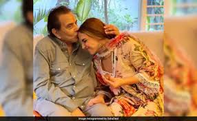 Dharmendra Urges Esha Deol To Reconsider Her Divorce Decision From Bharat Takhtani