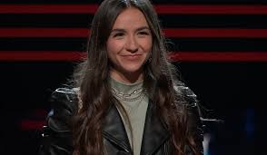 Maddi Jane Wows Coaches with Blending Rap and Singing on The Voice