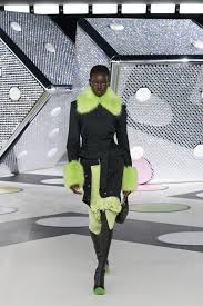 Off-White Fall 2024 Collection: A Fashion Extravaganza at Paris Fashion Week