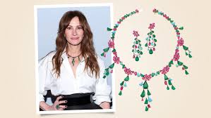 Julia Roberts Shines Bright with Chopard Jewelry Collection