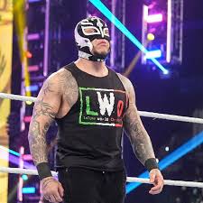 Rey Mysterio Set for Epic Showdown Against Santos Escobar on WWE SmackDown