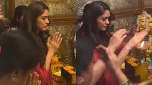 Mrunal Thakur’s Spiritual Visit to Hyderabad Temple Before Family Star Promotions with Vijay Deverakonda