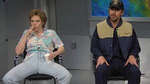 Ryan Gosling and Kate McKinnon Reunite for Hilarious Alien Abduction Sketch on SNL