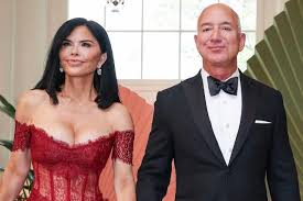 Lauren Sánchez and Jeff Bezos Turn Heads in Stunning Attire at White House State Dinner