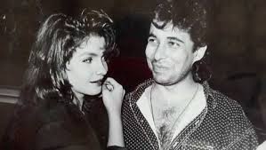 Pooja Bhatt and Deepak Tijori: A Friendship That Defies Time and Space