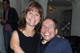 Warwick Davis Honors Late Wife Samantha Davis in Heartfelt Tribute