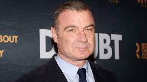 Liev Schreiber’s Terrifying Experience: Migraine-Induced Amnesia During Live Broadway Show