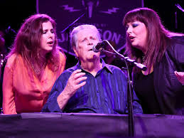 The Heartwarming Relationship Between Carnie Wilson and Her Father Brian Wilson