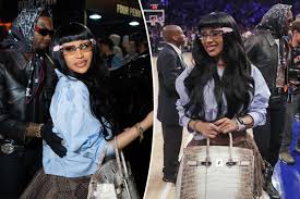 Cardi B’s Wardrobe Malfunction Causes Late Arrival at New York Knicks Game