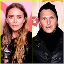 Mary-Kate Olsen Spotted in the Hamptons with Former Flame Sean Avery