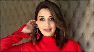 Sonali Bendre Fires Back at Shoaib Akhtar’s Bold Love Proposal: ‘I’ll Take You Down’