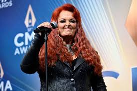 Wynonna Judd Wows Fans with Epic Performance on American Idol Finale