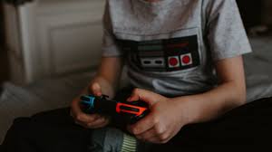 The Shocking Link Between Teen Video Game Addiction and Psychosis Risk