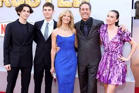 Jerry Seinfeld and Family Shine at ‘Unfrosted’ Premiere in Los Angeles