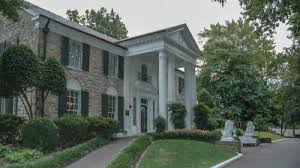 Elvis Presley’s Graceland Faces Foreclosure Sale Amid Fraud Allegations