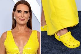 Brooke Shields Stuns in Yellow Crocs at 2024 Tony Awards Post-Foot Surgery: A Must-See Look!