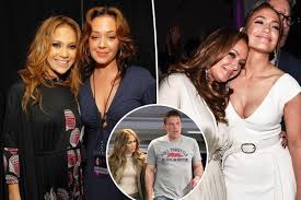 Leah Remini and Jennifer Lopez Reunite Amidst Marriage Issues with Ben Affleck