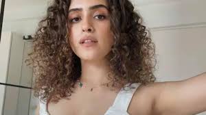 Sanya Malhotra: Defying Astrologers’ Advice and Following Her Acting Dreams