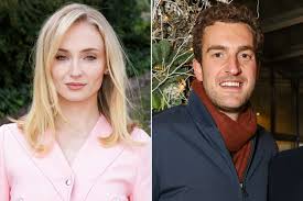 Sophie Turner’s Romantic Picnic Date with Peregrine Pearson Revealed in Instagram Photo Dump