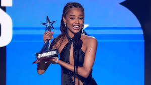 BET Awards 2024 Winners Revealed: Drake, Nicki Minaj, Usher Take Home Trophies