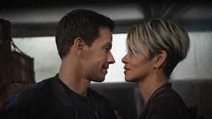 Mark Wahlberg and Halle Berry Star in Steamy Netflix Action Film